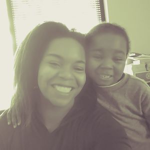 Meet your Posher, Dee dee